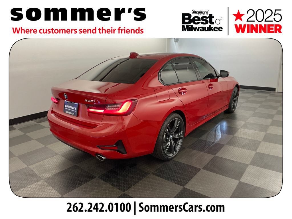 2022 BMW 3 Series — detail view